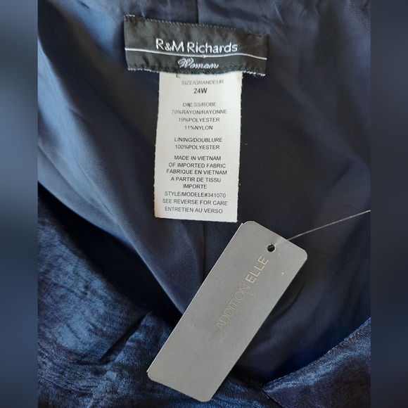 R & M Richards Woman Navy Dress - Picture 15 of 15